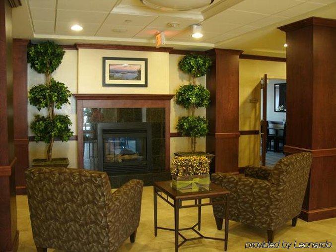 Holiday Inn Express Hotel & Suites Rochester By Ihg Interior photo